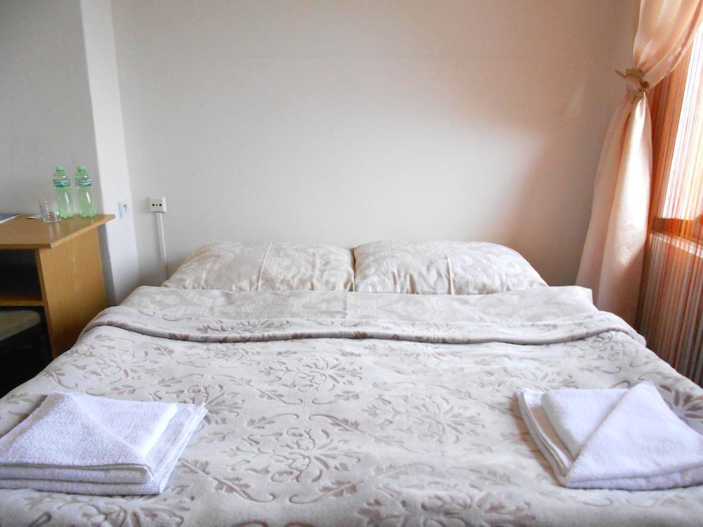 White Rabbit Hall Hotel Poděbrady Habitación foto